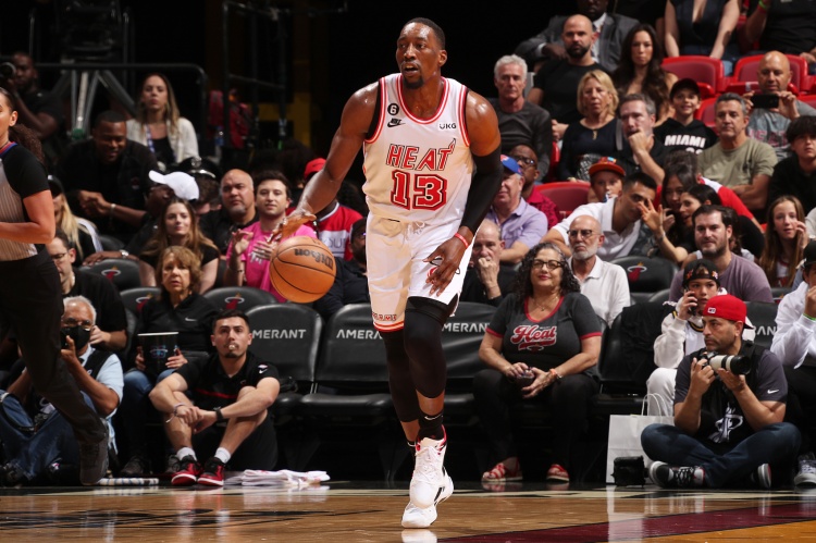 旺财28官网-帕森斯:教练把球员留场上破纪录是常规操作 这次被放大只因83分